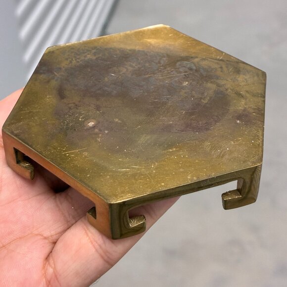 Williamsburg Pottery Footed Hexagon Base Stand Display Riser Vintage Solid Brass - Picture 1 of 4
